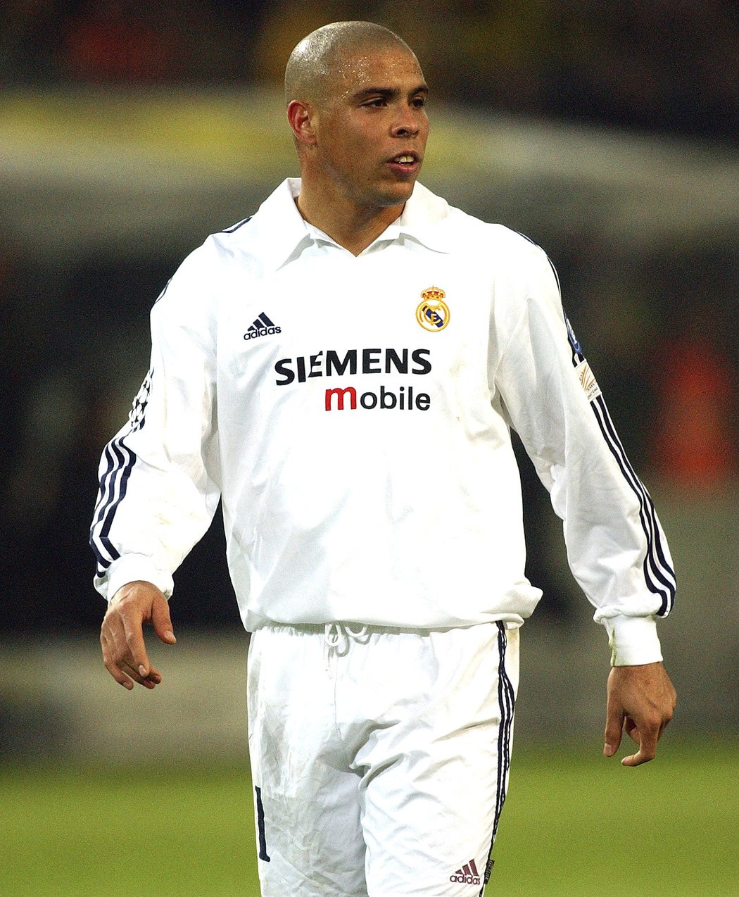 Rok 2003. V dresu Realu hrál Brazilec až do roku 2007.