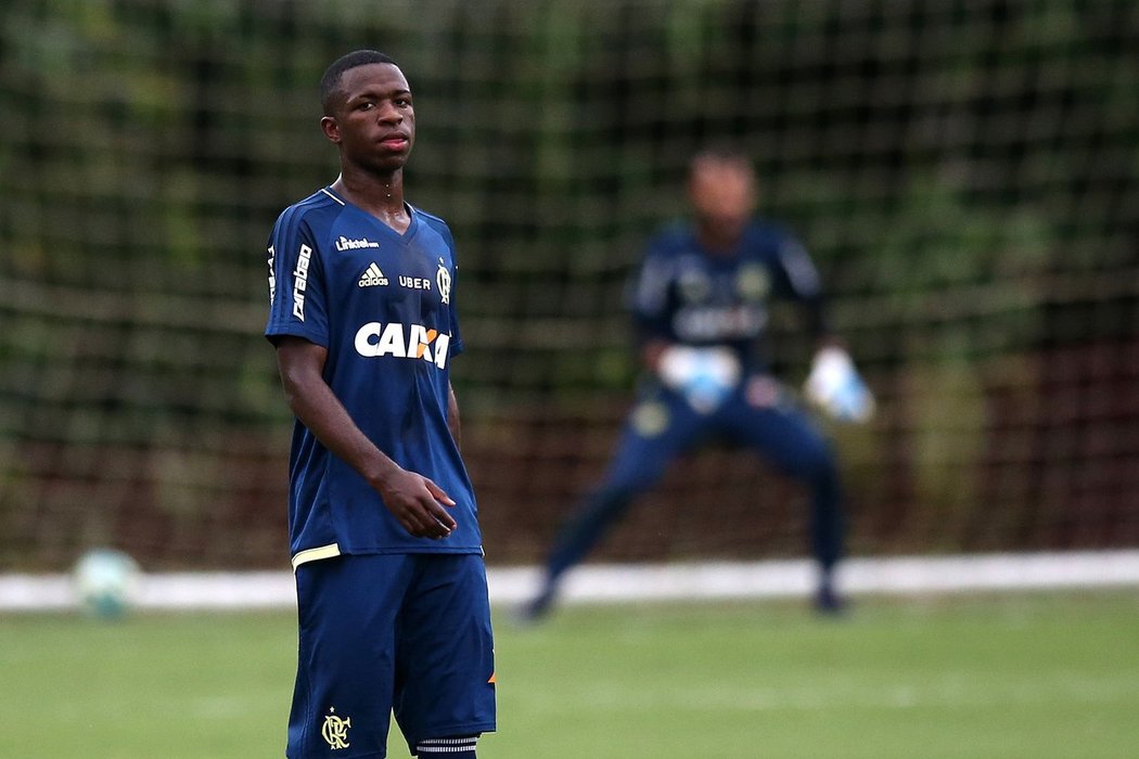 Vinicius Jr. sotva povýšil do hlavního týmu Flamenga a už ho kupuje Real Madrid