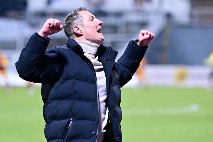 Priske chválil posily: Sonne má silný motor. Koho dopíše na soupisku pro KL? Priske chválil posily: Sonne má silný motor. Koho dopíše na soupisku pro KL?