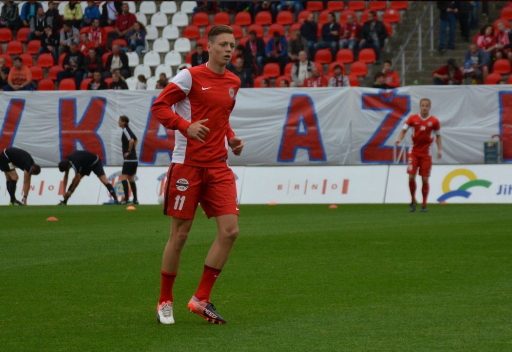 Talentovný mladík Ladislav Krejčí nastoupil proti Spartě k prvnímu ligovému zápasu