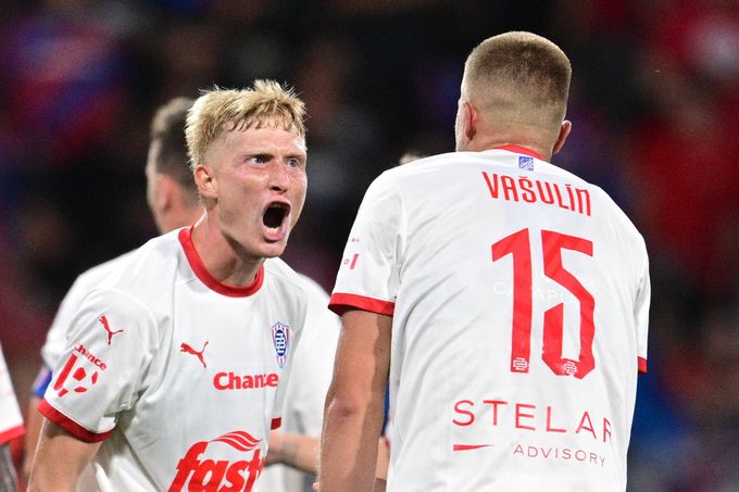 ONLINE: Plzeň - Zbrojovka 1:1. Vašulín z úniku srovnal! Podobný gól jako proti Spartě ONLINE: Plzeň - Zbrojovka 1:1. Vašulín z úniku srovnal! Podobný gól jako proti Spartě