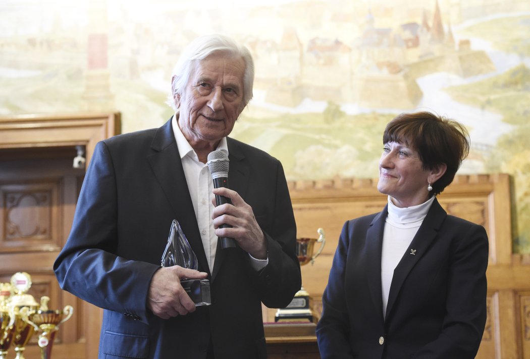 Karel Brückner převzal cenu Evropského hnutí fair play