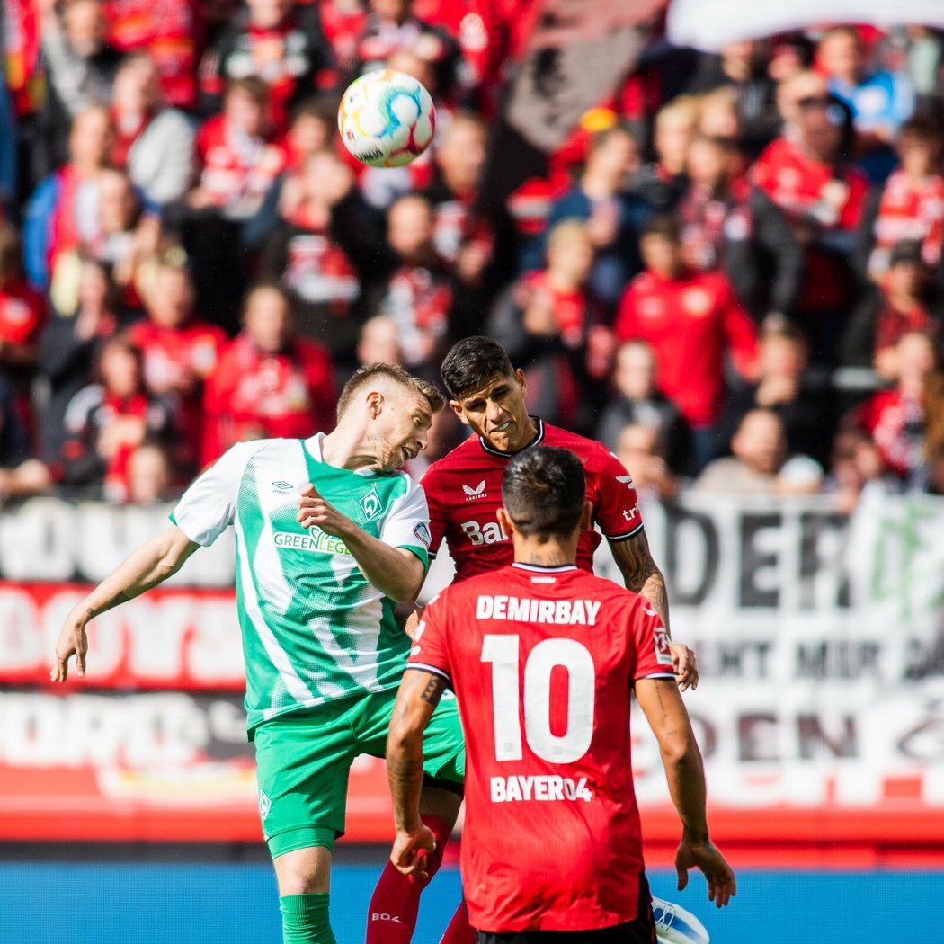 Bayer Leverkusen v domácím souboji s Werderem Brémy