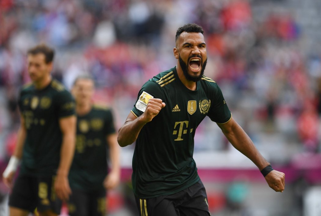 Fotbalisté Bayernu Mnichov deklasovali v 5. kole německé ligy na svém hřišti nováčka Bochum 7:0.