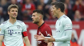 Bayern jen remizoval v Norimberku, Hoffenheim dostal čtyři góly