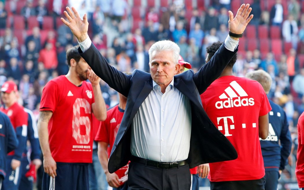 Trenér Heynckes dovedl Bayern Mnichov k dalšímu bundesligovému titulu