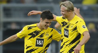 Haaland vystřílel výhru Dortmundu. Darida nahrál na dva góly proti Pavlenkovi