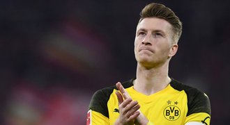 Dortmund po propadáku: Katastrofa! Omlouvám se fanouškům, hlesl Reus