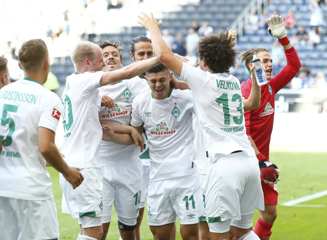 Brémy vyhrály na hřišti Frankfurtu 2:1