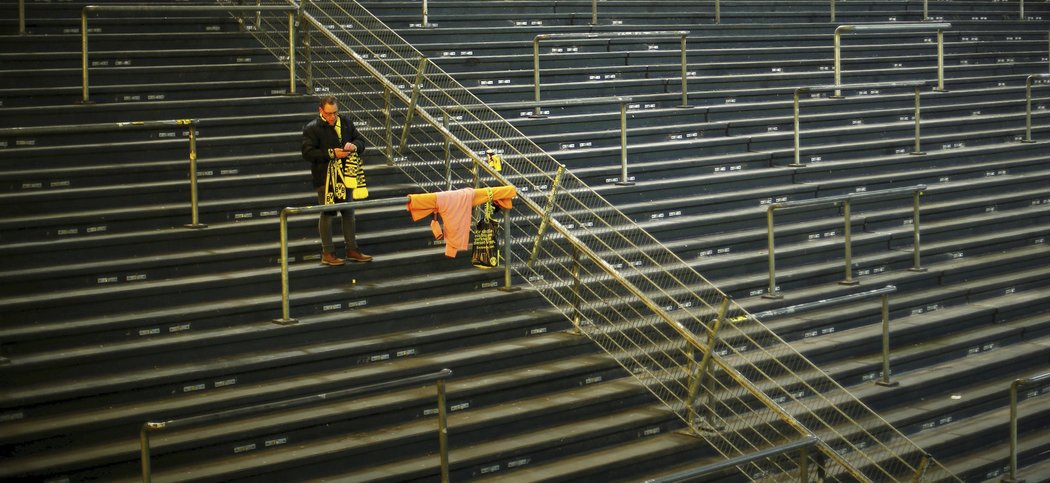 Na stadionu Dortmundu bylo v pondělí nezvykle prázdno