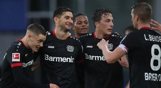Leverkusen porazil Freiburg a slaví třetí výhru v řadě, Schick nehrál