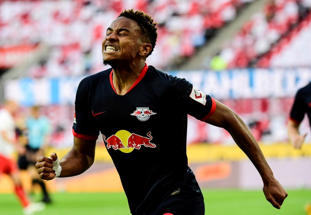 Christopher Nkunku poté, co poslal Lipsko do vedení 2:1 na hřišti Kolína