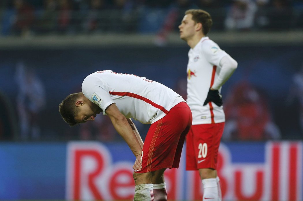 Fotbalisté Lipska selhali v domácím duelu s Hamburkem a schytali porážku 0:3