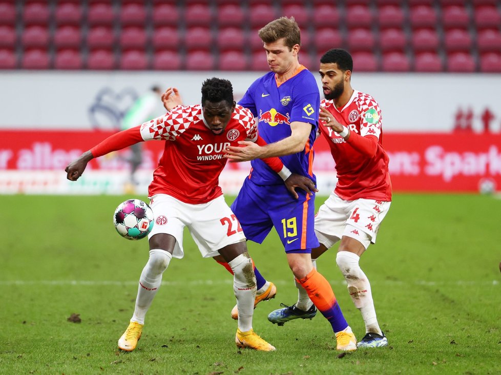 Fotbalisté Lipska překvapivě prohráli v Mohuči Fotbalisté Lipska překvapivě prohráli v Mohuči