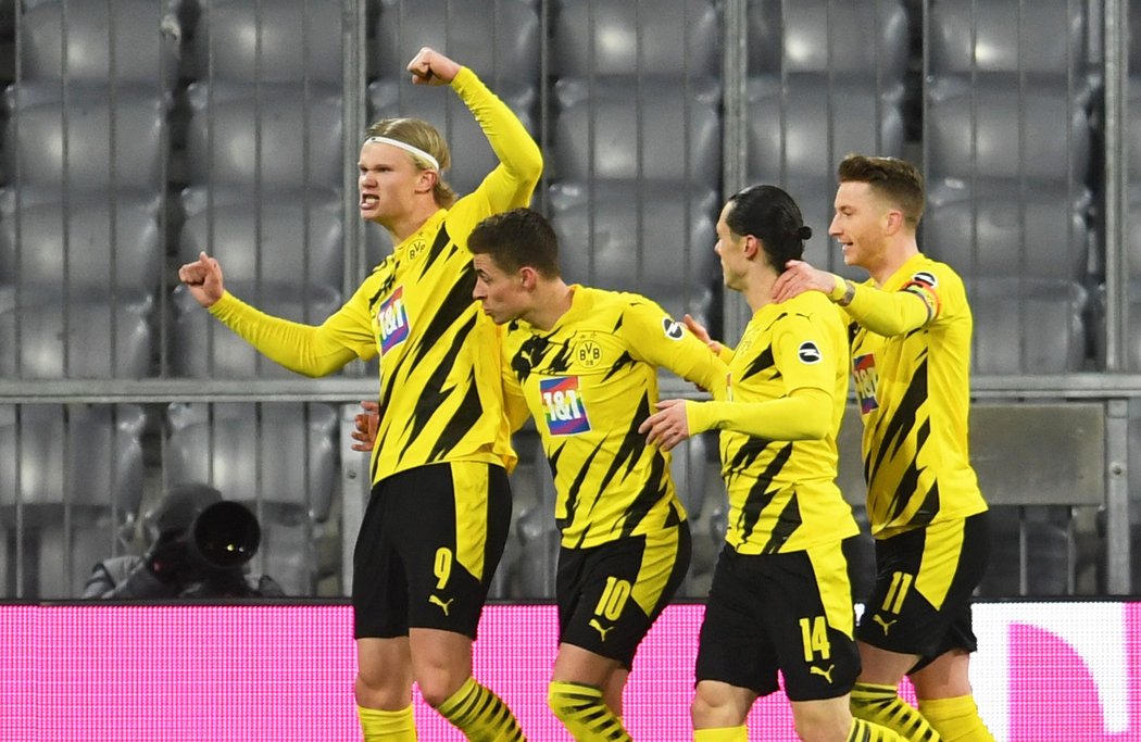 Erling Haaland dvěma góly v úvodu utkání otevřel skóre, ale Dortmund nakonec prohrál 2:4