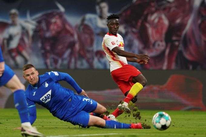 Lipsko ztratilo s Hoffenheimem, k remíze 0:0 pomohl i Kadeřábek Lipsko ztratilo s Hoffenheimem, k remíze 0:0 pomohl i Kadeřábek
