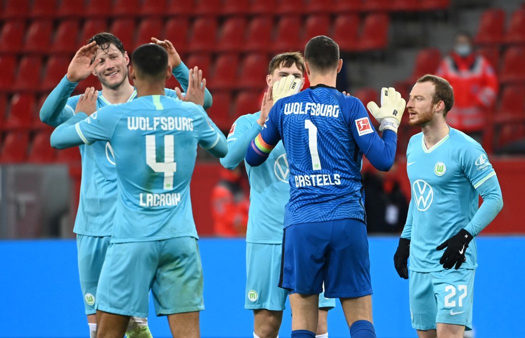 Fotbalisté Wolfsburgu zvítězili v Leverkusenu, v jehož sestavě chyběl kvůli zranění Patrik Schick