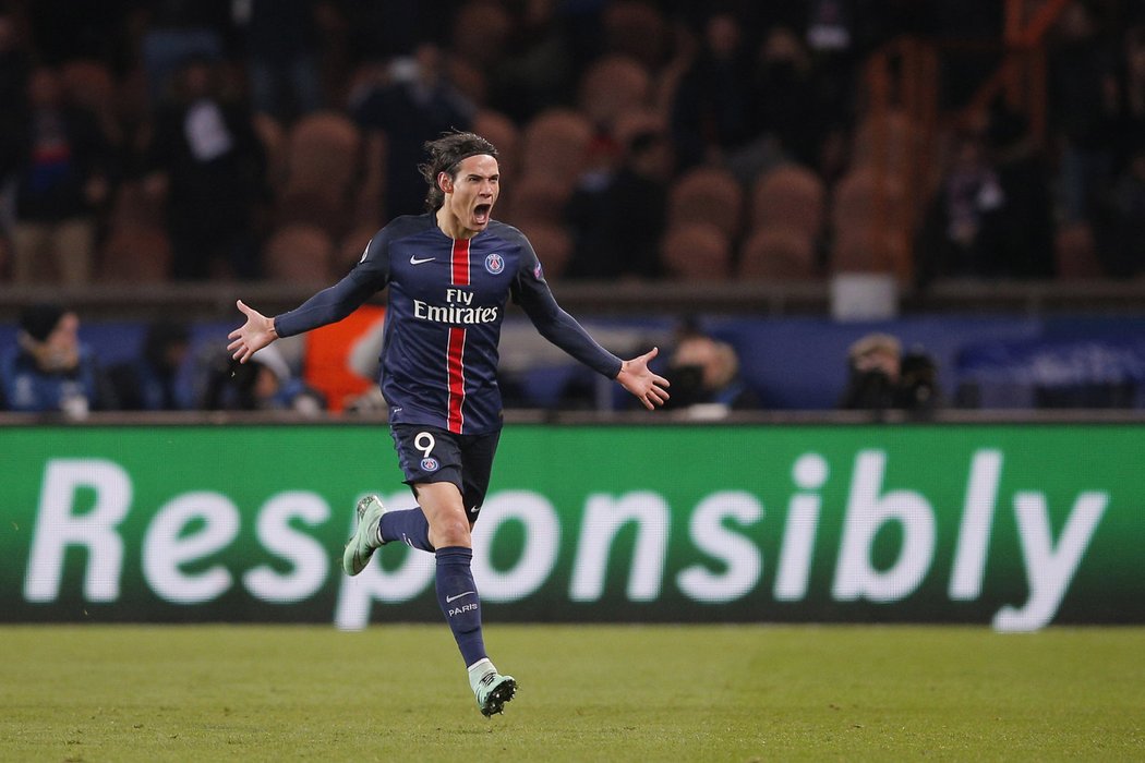 Edison Cavani rozhodl o vítězství PSG nad Chelsea