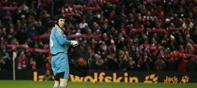 Petr Čech v zápase proti Liverpoolu inkasoval 3 branky