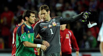 Čech a Casillas slaví narozeniny ve stejný den. Co s nimi bude?