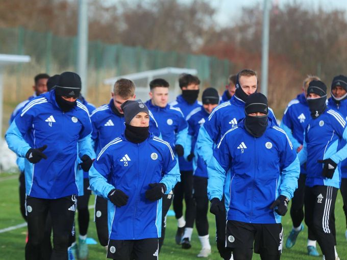 Budějovice začaly přípravu. Změny i zima na umělce, trenér se obává o posily Budějovice začaly přípravu. Změny i zima na umělce, trenér se obává o posily