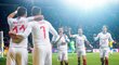 Čeští fotbalisté se radují z branky proti Brazílii