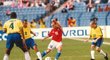 Fotografie z posledního vzájemného měření sil mezi Českou republikou a Brazílií v rámci semifinále Konfederačního poháru v roce 1997 v Saúdské Arábii