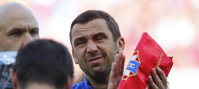 Chorvatský kapitán Darijo Srna, který kvůli úmrtí otce vynechal první zápas EURO s Turky, proti Čechům nechyběl v základní sestavě