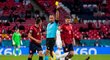 Český obránce Jan Bořil dostal v utkání proti Anglii druhou žlutou kartu a nesmí nastoupit v osmifinále