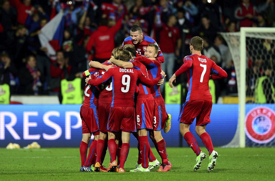 Čeští fotbalisté slaví další vítězství