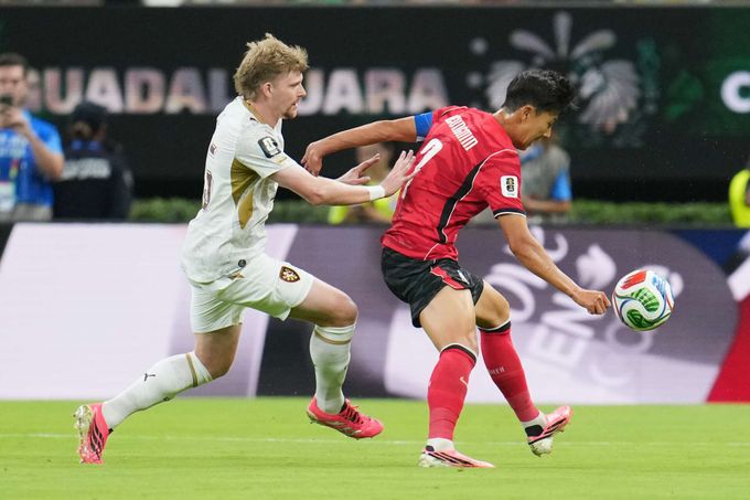 ONLINE: Česko - Jižní Korea 0:0. Šance soupeře, Kovář nadvakrát dobře zasáhl ONLINE: Česko - Jižní Korea 0:0. Šance soupeře, Kovář nadvakrát dobře zasáhl