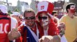 VIDEO: Fanoušci změnili Wroclaw ve fotbalový festival lásky