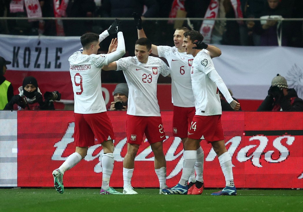 Polská radost po gólu proti Česku