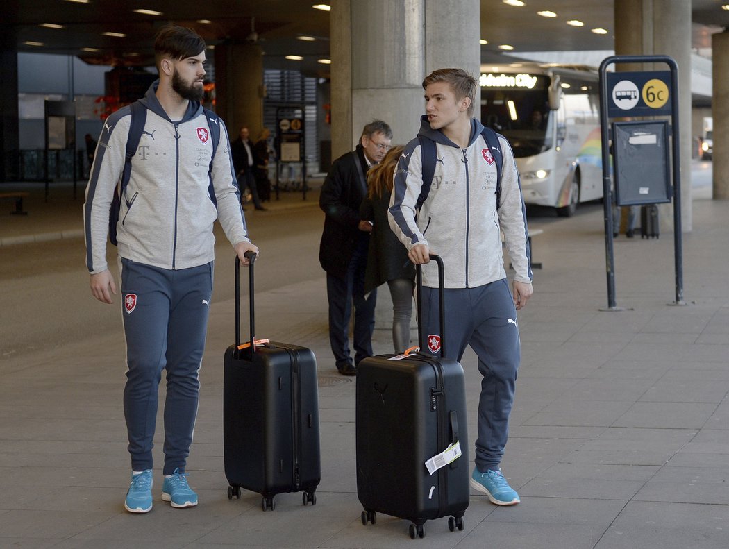 Martin Frýdek a Tomáš Koubek na letišt