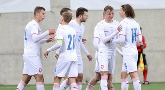 Lvíčata o postup s Anglií! Pomůže stadion, zamotaný rébus o EURO