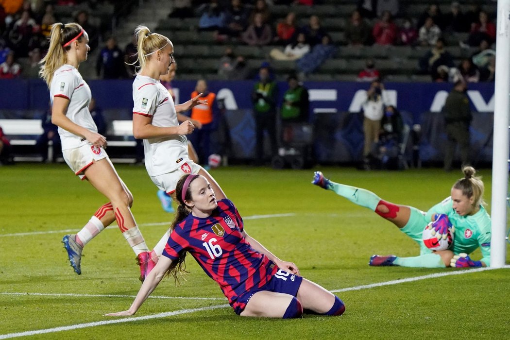 České fotbalistky remizovaly na úvod turnaje SheBelieves Cup s mistryněmi světa z USA 0:0