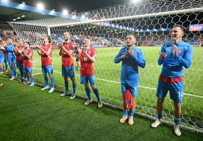 Kdo navleče pásku v reprezentaci? Rýsuje se vícehlavé řešení, ve hře „zástupci“ top trojky Kdo navleče pásku v reprezentaci? Rýsuje se vícehlavé řešení, ve hře „zástupci“ top trojky