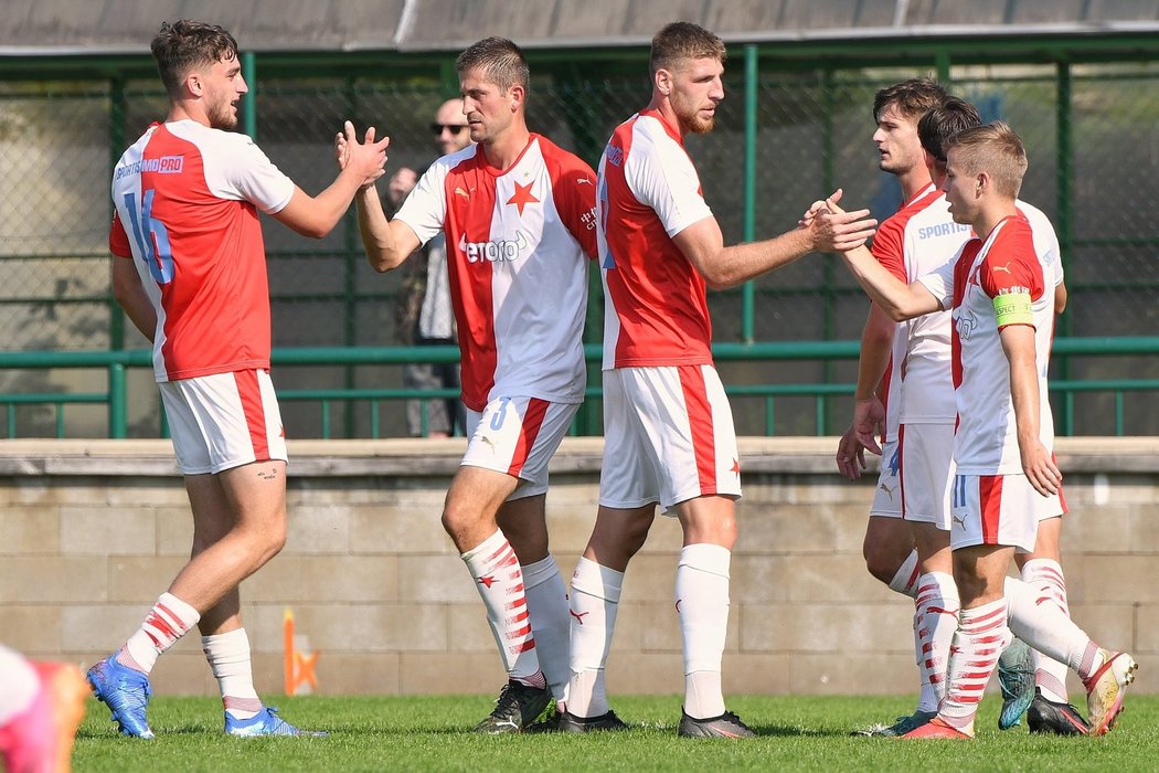 Béčko Slavie jednoznačně přejelo Sokolov 8:2