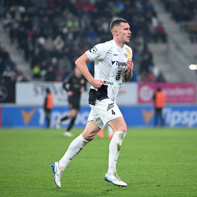 Hradec po třiceti letech v Evropě. Ale bez velkého šéfa, chybět by měl týdny Hradec po třiceti letech v Evropě. Ale bez velkého šéfa, chybět by měl týdny