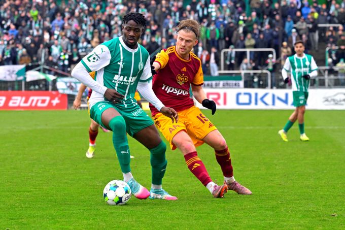 Další bek s milionovou budoucností? Kareem zaujal, ale Veselý varuje: Musí přidat dopředu Další bek s milionovou budoucností? Kareem zaujal, ale Veselý varuje: Musí přidat dopředu