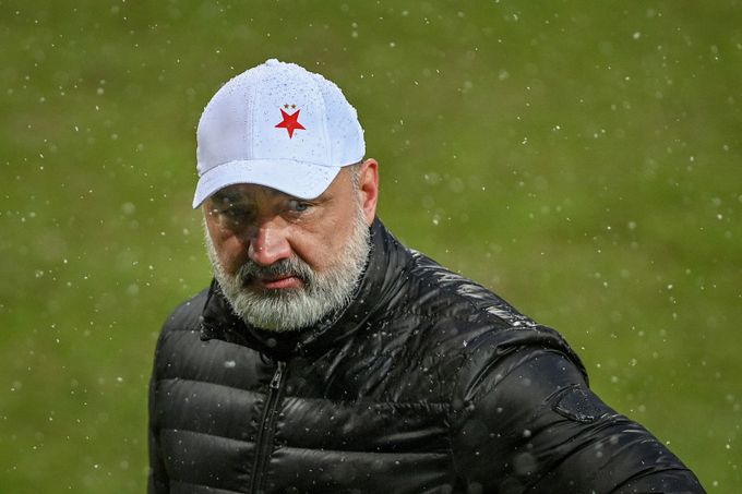 Trpišovský o spuštěném poplachu i sázce s Bořilem: Ještě bych potřeboval VAR Trpišovský o spuštěném poplachu i sázce s Bořilem: Ještě bych potřeboval VAR