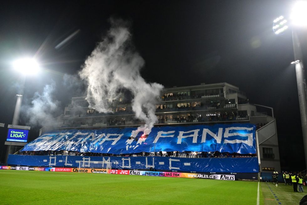 Severní tribuna v Olomouci byla opět sigmácká. Klub dělá pokroky, chválil fanoušek Severní tribuna v Olomouci byla opět sigmácká. Klub dělá pokroky, chválil fanoušek