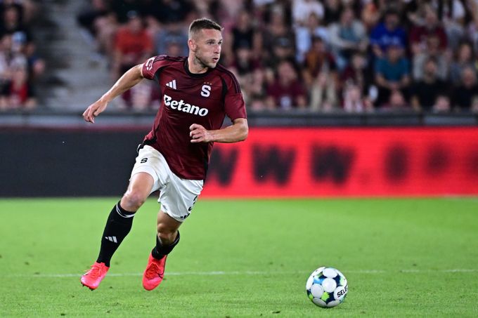 ONLINE: Olomouc - Sparta. Kadeřábek zpět v základu. Hrají také Martinec či Eneme ONLINE: Olomouc - Sparta. Kadeřábek zpět v základu. Hrají také Martinec či Eneme