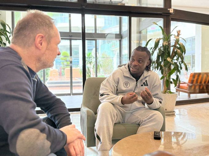 Nigerijský poklad Zlína. Kanu sní o reprezentaci i Lize mistrů, chválí krajana Mosese Nigerijský poklad Zlína. Kanu sní o reprezentaci i Lize mistrů, chválí krajana Mosese