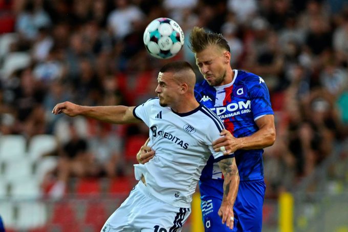 ONLINE: Artis - Olomouc 1:1. Brněnský nováček po změně stran srovnal skóre ONLINE: Artis - Olomouc 1:1. Brněnský nováček po změně stran srovnal skóre