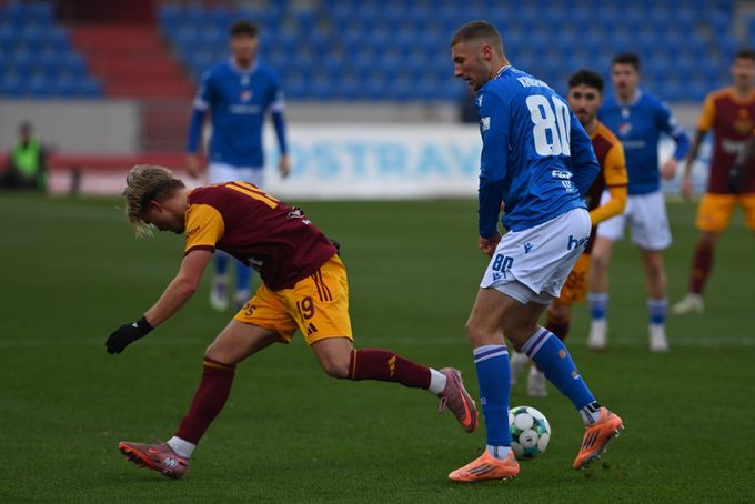 ONLINE: Baník se pokouší odrazit ze dna proti Dukle. Karviná může přeskočit Plzeň ONLINE: Baník se pokouší odrazit ze dna proti Dukle. Karviná může přeskočit Plzeň