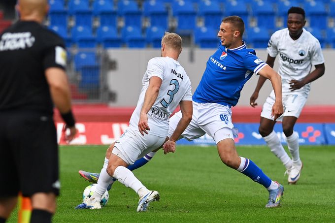Kričfalušiho debut v Baníku: skočil do vody a plaval. Přestup konzultoval se Šínem Kričfalušiho debut v Baníku: skočil do vody a plaval. Přestup konzultoval se Šínem