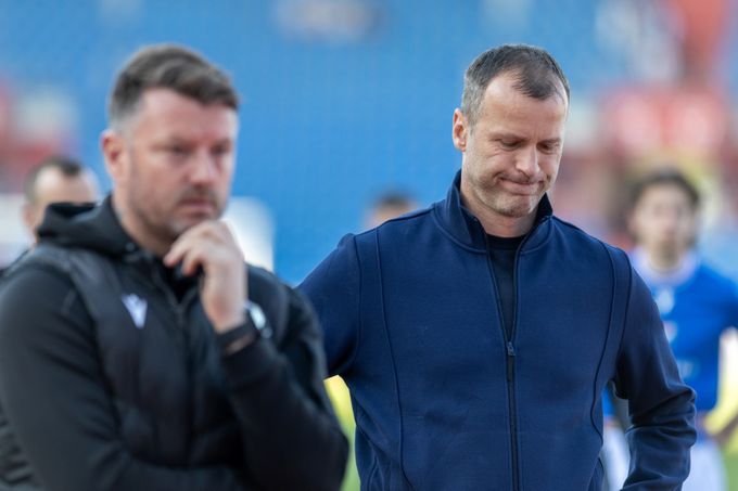 Smetana: Pořád není konec, budu bojovat. Do nadstavby s Dvorníkem? Schůzka probíhá Smetana: Pořád není konec, budu bojovat. Do nadstavby s Dvorníkem? Schůzka probíhá