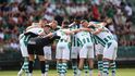 Hráči Bohemians před zápasem s Hradcem Králové