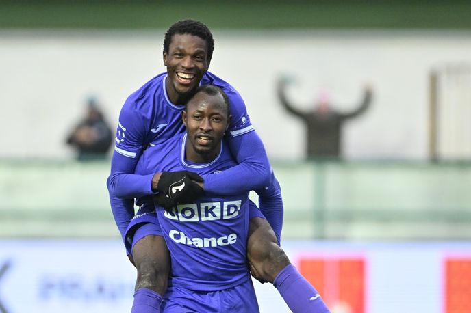 Ebrima Singhateh z Karviné slaví proměněnou penaltu proti Bohemians Ebrima Singhateh z Karviné slaví proměněnou penaltu proti Bohemians